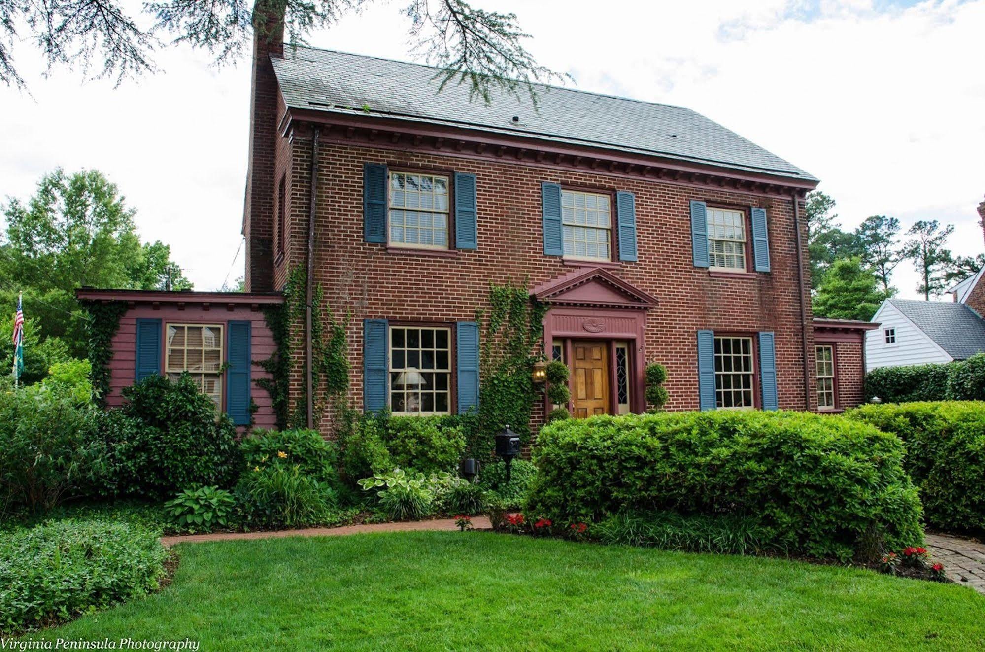 Williamsburg Manor B&B Exterior photo
